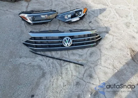 2019 Volkswagen Jetta 1.4T Sel Premium from USA, damaged, VIN 3VWG57BU6KM009128